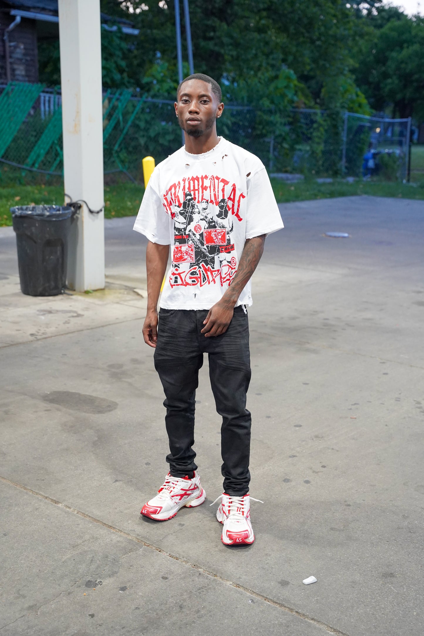 Detrimental Figures “incognito” T - Shirt